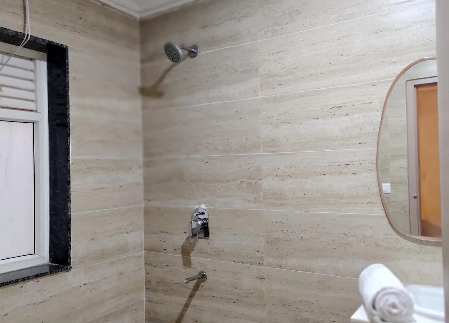 Bed and Breakfast Aaram Luxury Living Gurgáon Indie