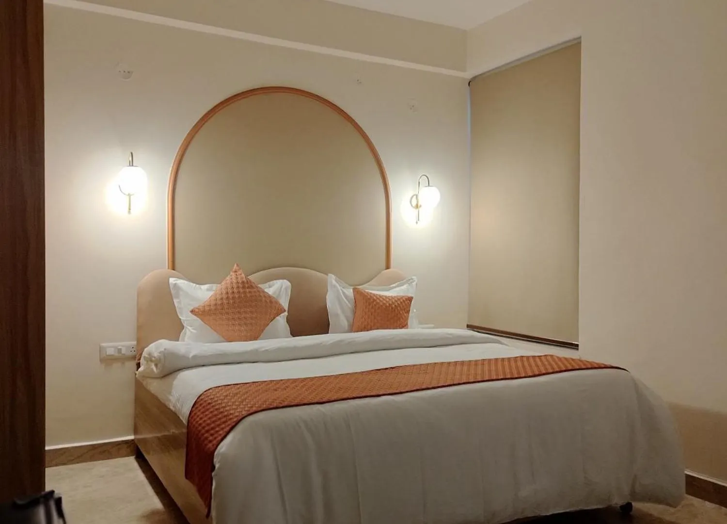Bed and Breakfast Aaram Luxury Living Gurgaon India